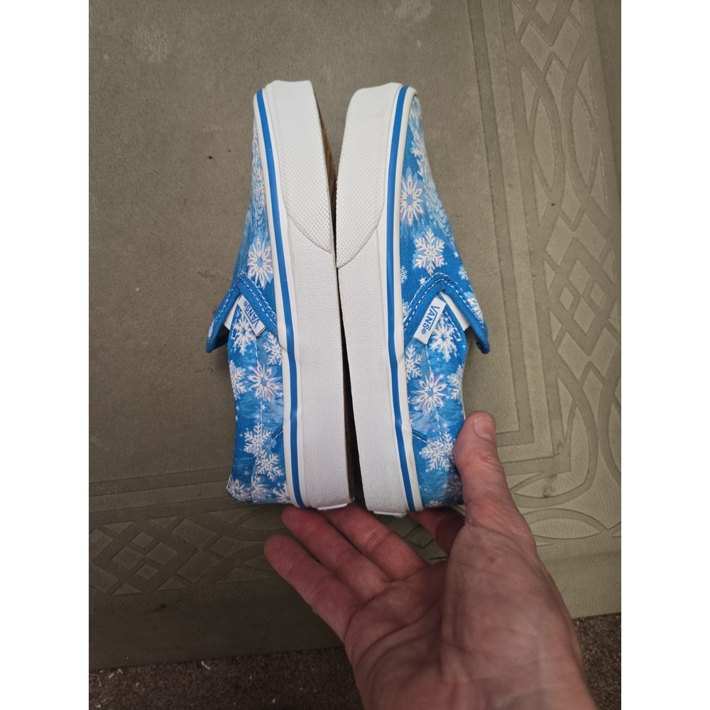 Vans Girl's Snowflake Classic Slip On Sneakers Size 1 Brand NEW - Picture 4 of 5
